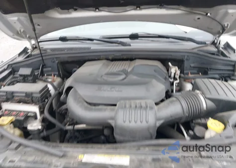 2011 Jeep Grand Cherokee Laredo z USA, uszkodzony, nr VIN 1J4RR4GG5BC577111